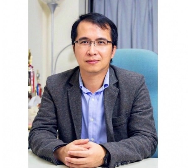 Huei Chu Weng, Distinguished Professor and Chairman
